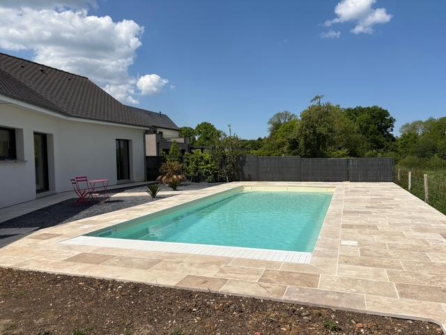 Piscine Kryptonite 10 installée à Saint-Vaast-en-Auge